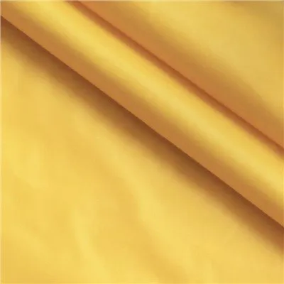 ¿Se puede utilizar tejido de traje de baño reciclado para fabricar rash guards?